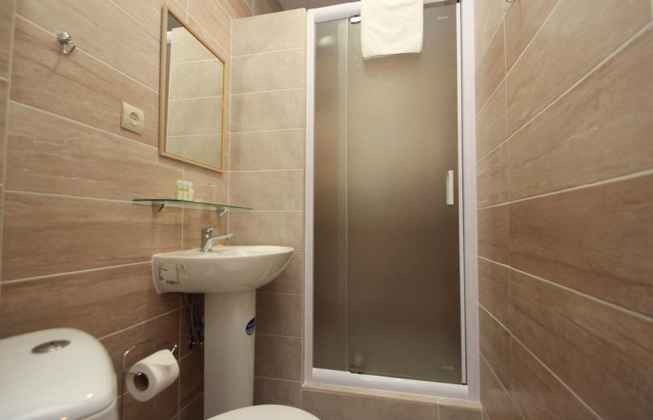 Garden Eco Design Hotel Odessa Exterior photo